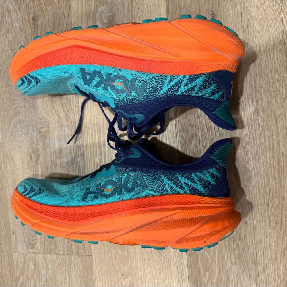 Hoka Challenger 7 size 11